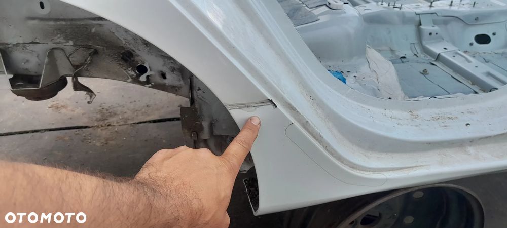 FORD FIESTA MK8 TYLNA PRAWA ĆWIARTKA TYLNY PRAWY BŁOTNIK - 3