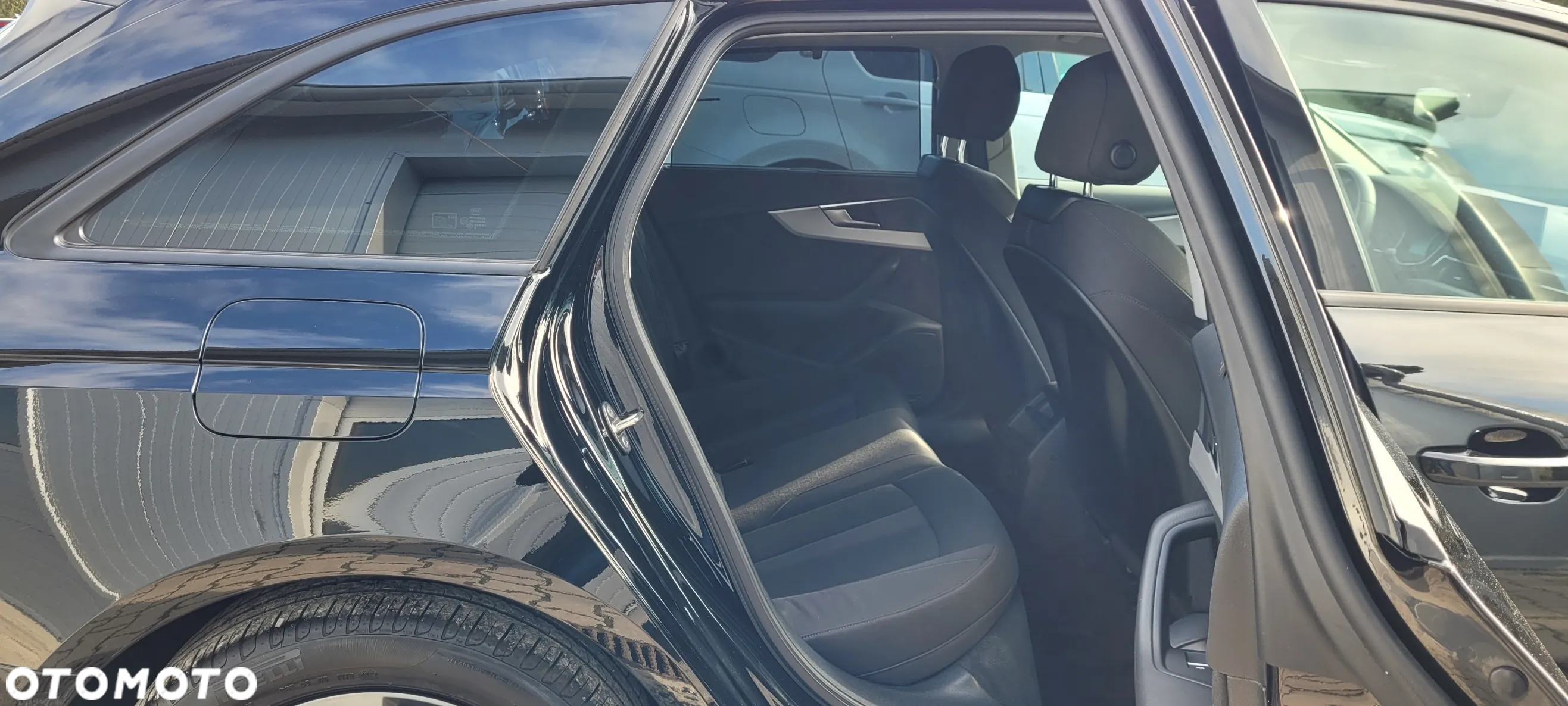 Audi A4 Avant 40 TDI quattro S tronic advanced - 33