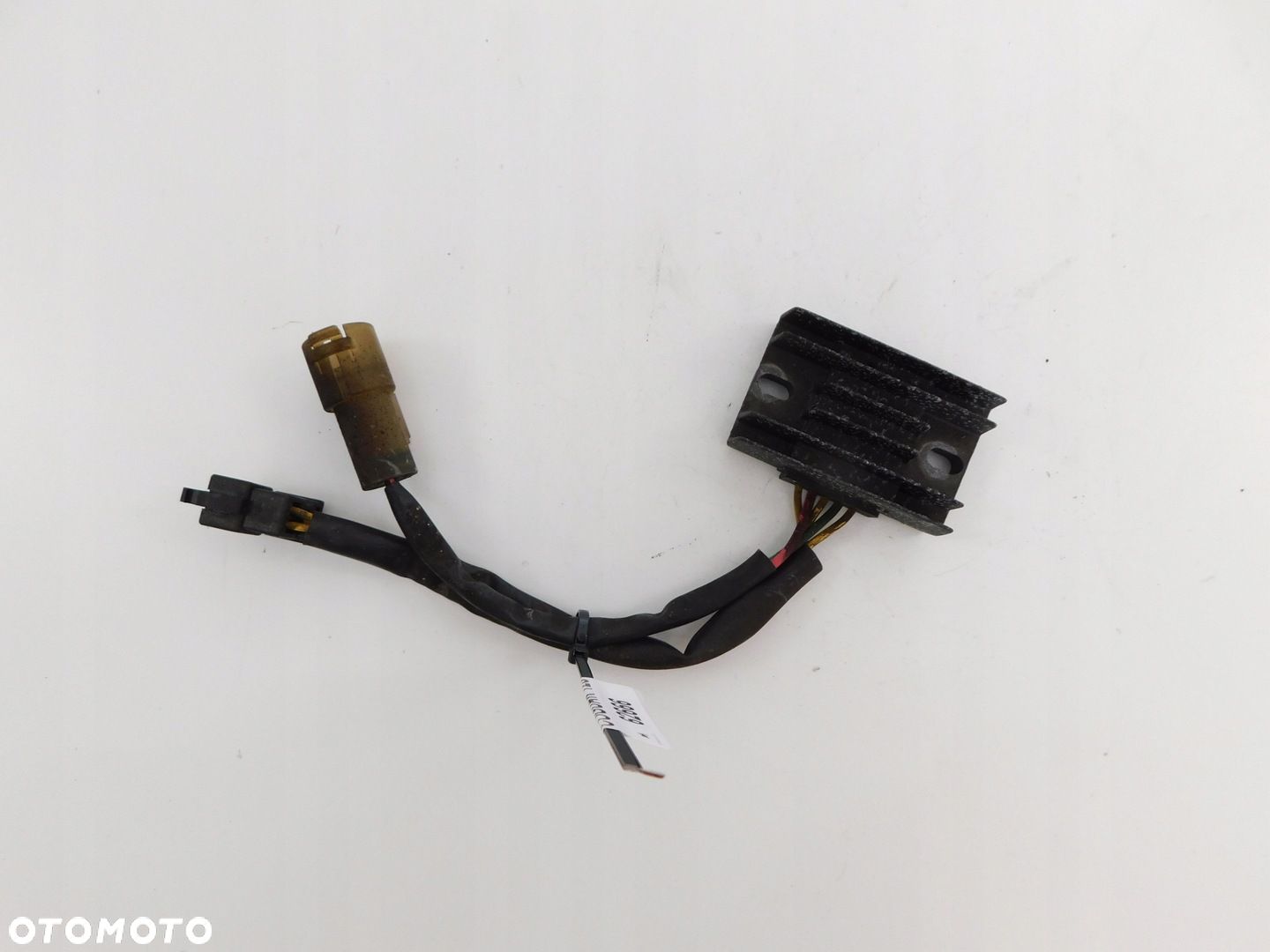 GILERA COGUAR 125 REGULATOR NAPIĘCIA - 1
