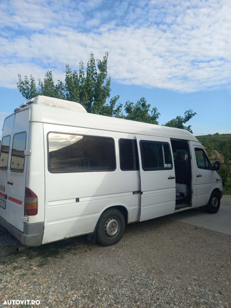 Mercedes-Benz Sprinter - 3