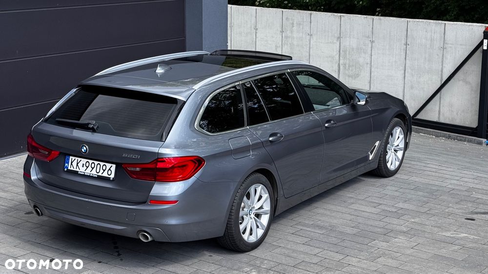 BMW Seria 5 520i - 3