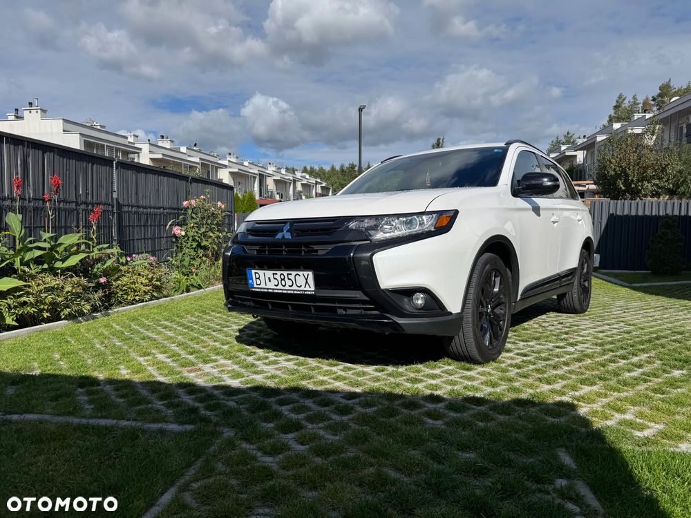 Mitsubishi Outlander - 15