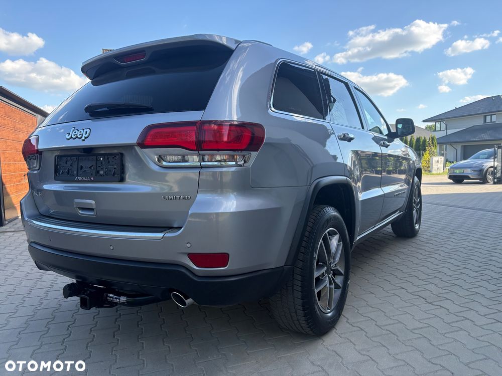 Jeep Grand Cherokee - 8
