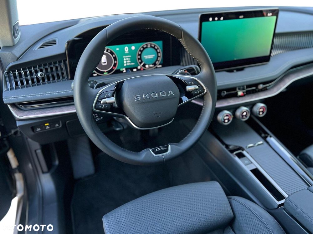 Skoda Superb 1.5 TSI Plug-in Hybrid L&K DSG - 12