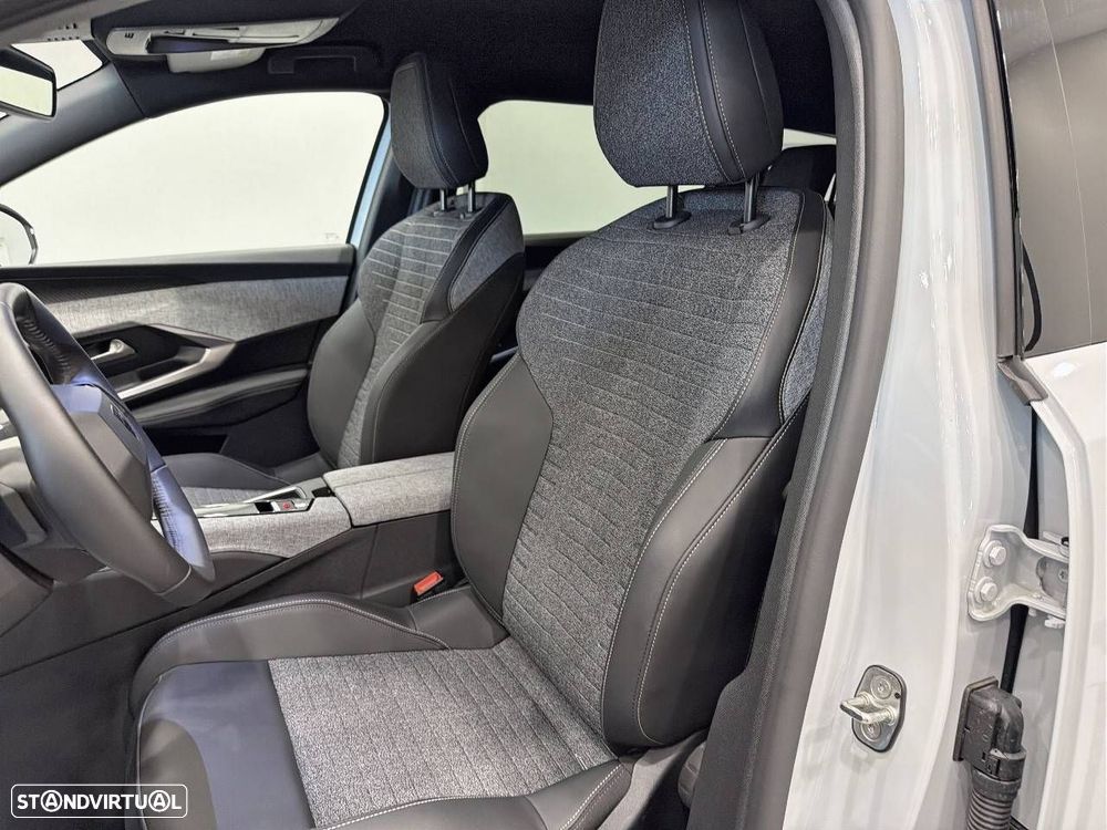 Peugeot 5008 1.2 Hybrid Allure e-DCS6 - 9