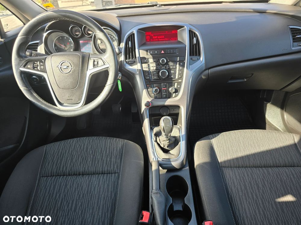 Opel Astra IV 1.6 CDTI Enjoy - 16