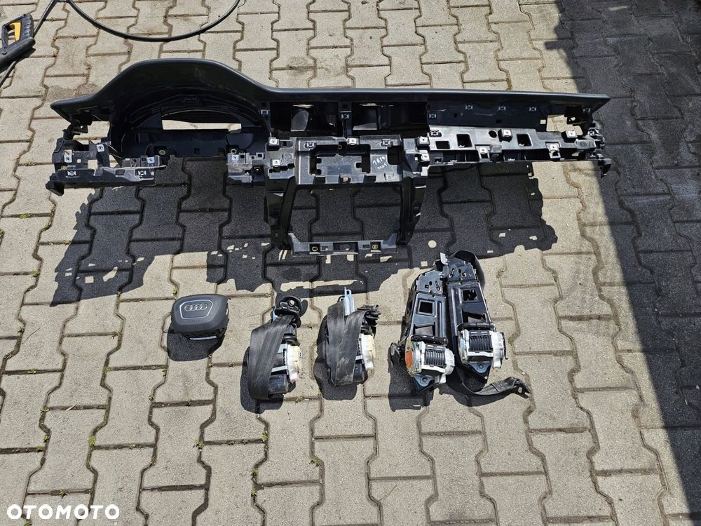 konsola airbag pasy komplet audi q8 s-line skóra - 1