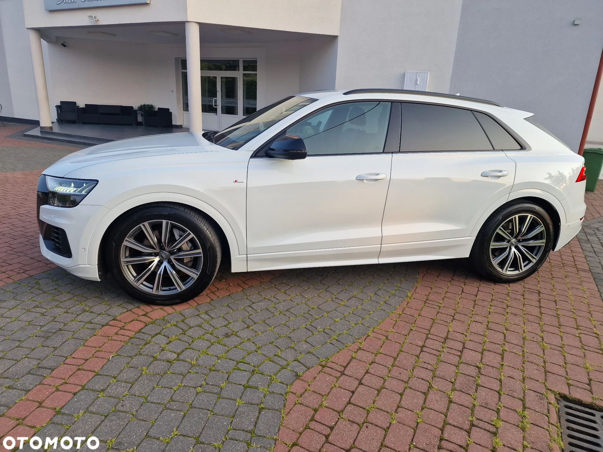 Audi Q8 - 4