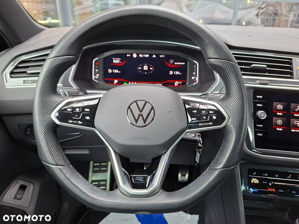 Volkswagen Tiguan - 18