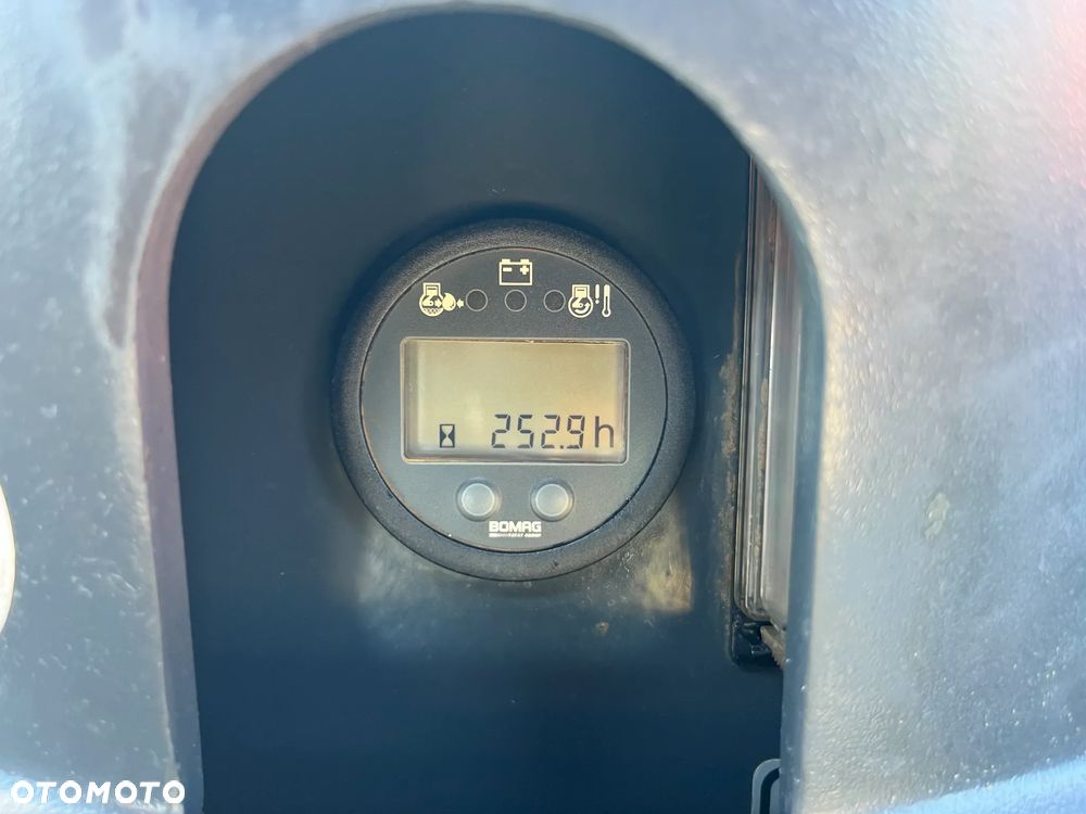 Bomag BMP 8500 - 17