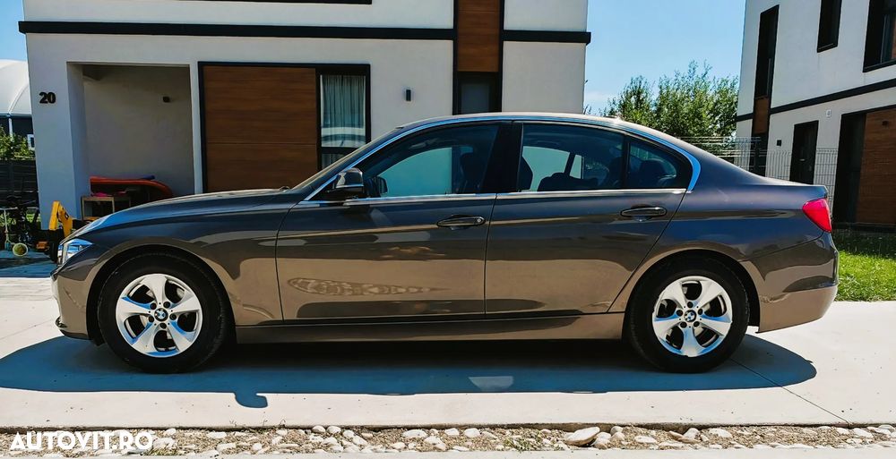 BMW Seria 3 320d Efficient Dynamic Edition Aut. - 6