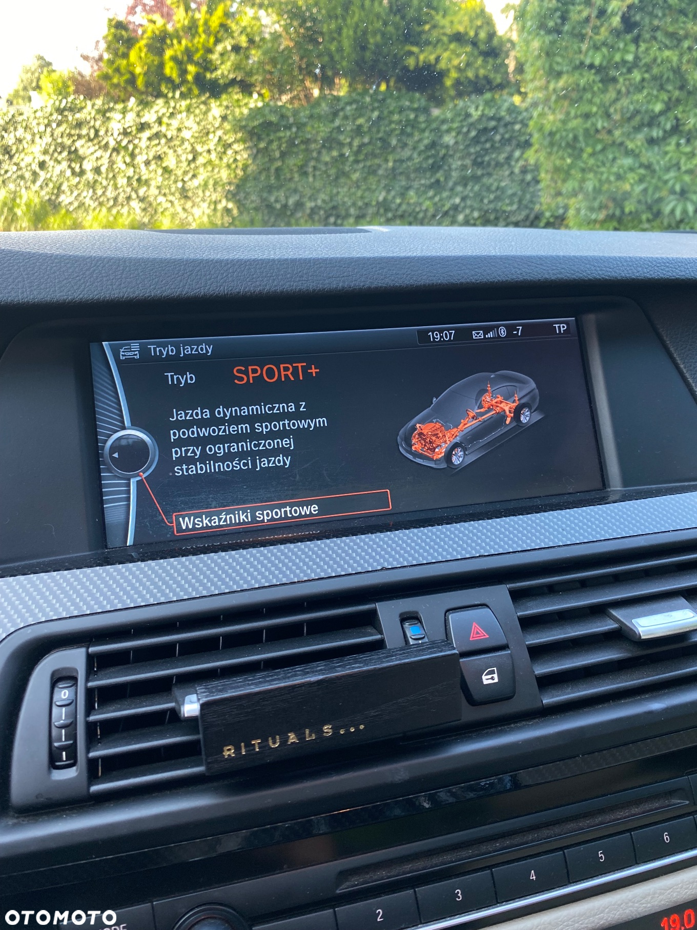 BMW Seria 5 535i xDrive - 38