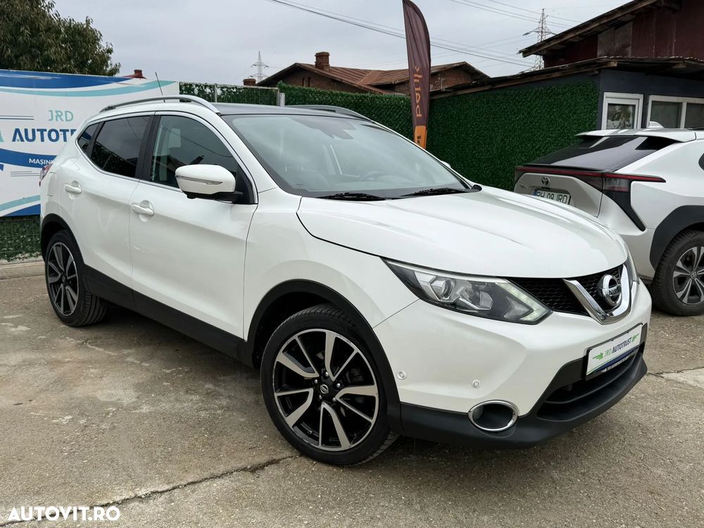 Nissan Qashqai 1.5 DCI TEKNA - 2