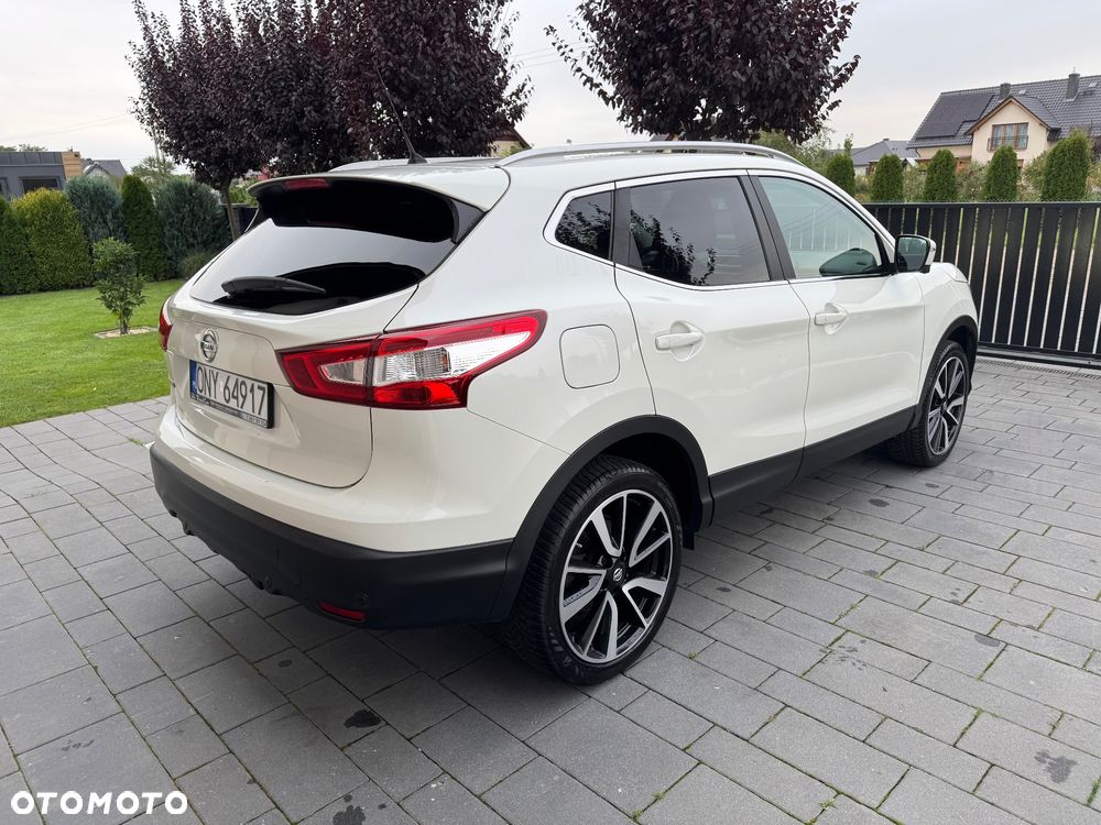 Nissan Qashqai 1.6 dCi TEKNA+ - 6