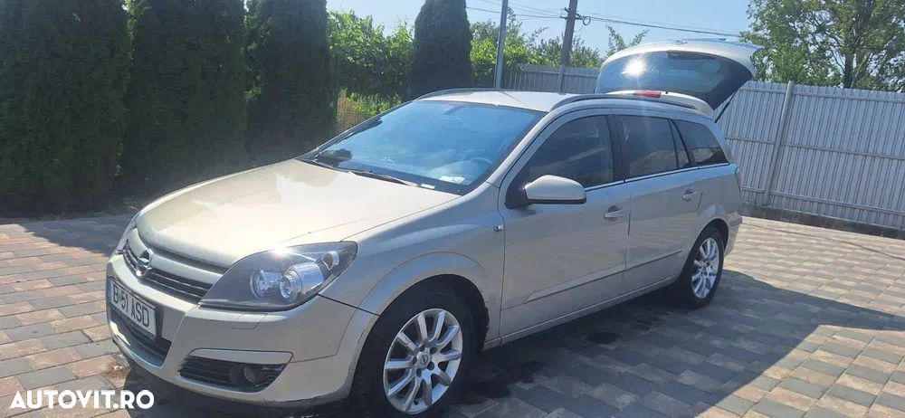 Opel Astra - 1