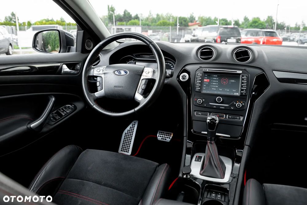 Ford Mondeo 2.0 EcoBoost Titanium S - 28