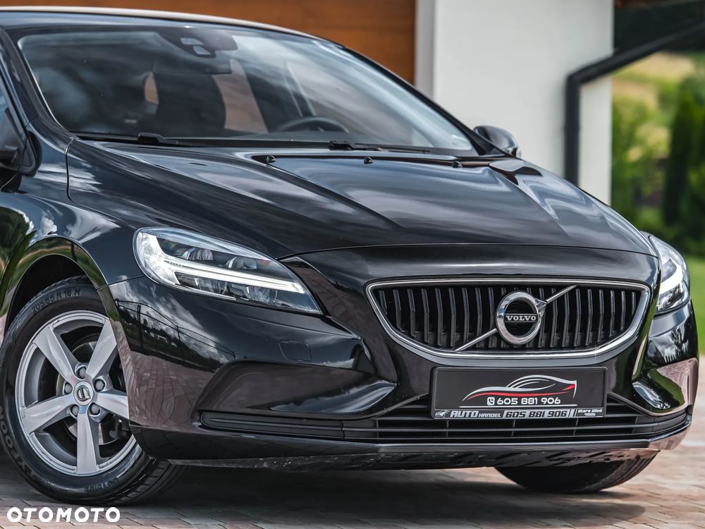 Volvo V40 D2 Momentum - 23