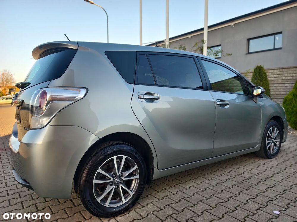 Toyota Verso 1.8 7-Sitzer Skyview Edition - 39