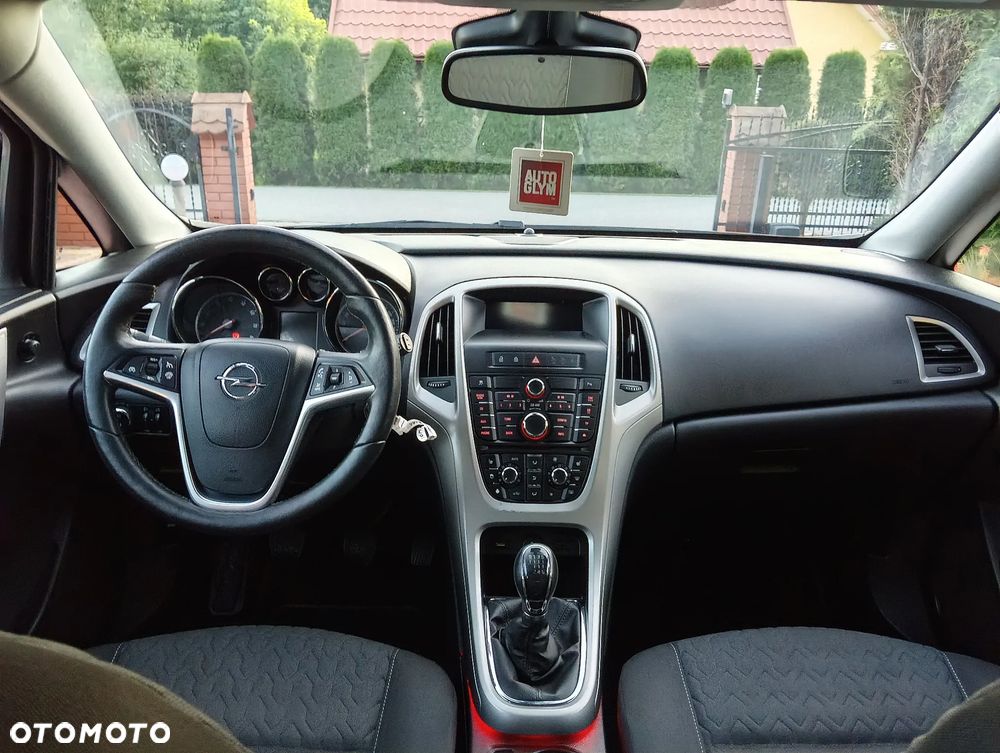 Opel Astra 1.4 Turbo - 14