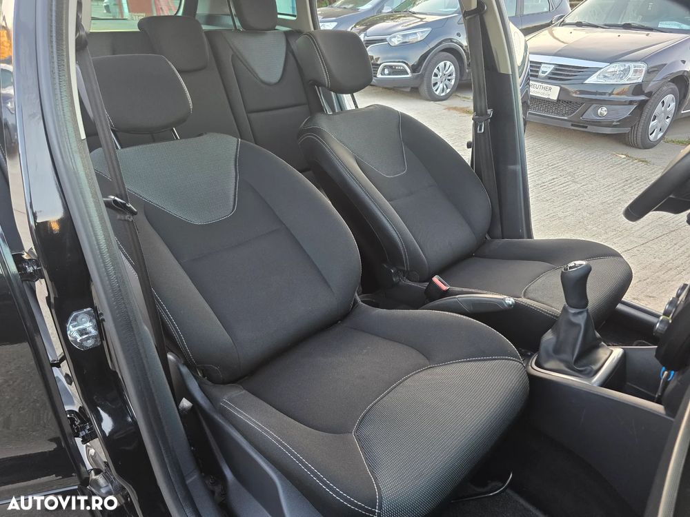 Renault Clio dCi 90 Dynamique - 9