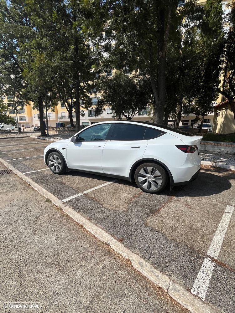 Tesla Model Y Tração Traseira - 4