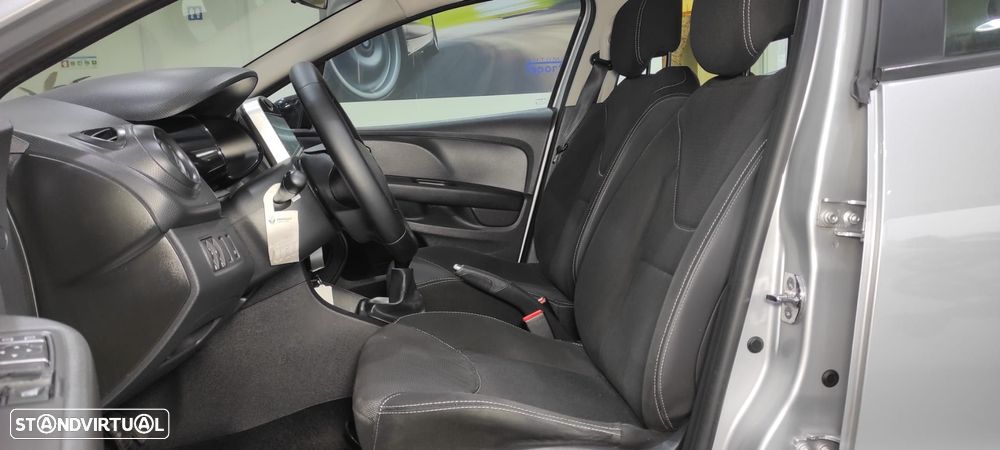 Renault Clio 1.5 dCi Dynamique S - 16