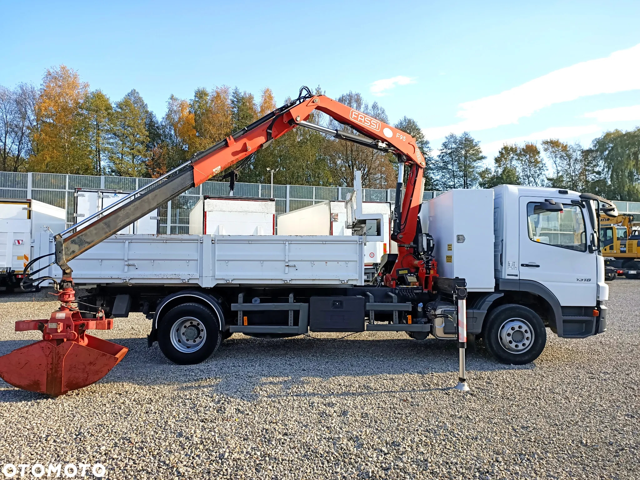 Mercedes-Benz Atego 1318N Wywrot Żuraw Dżwig HDS Fassi F95 - 7