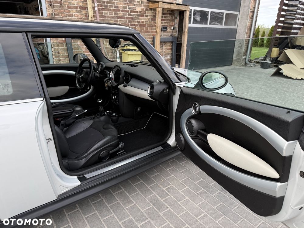 MINI Cooper S Standard - 5