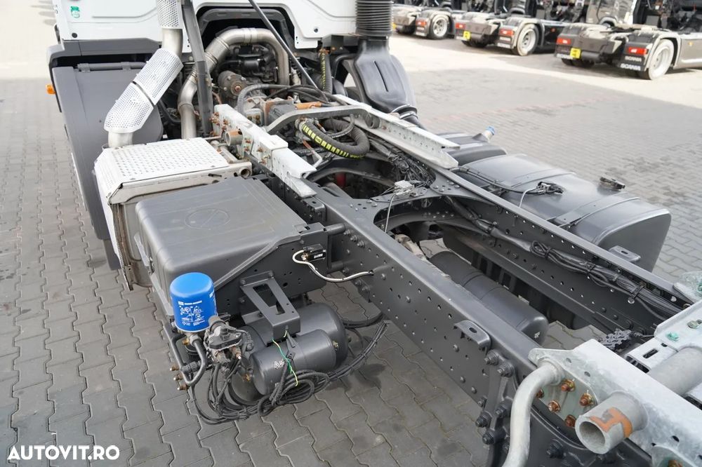 Mercedes-Benz AXOR 1829 / RETARDER / ȘASIU PENTRU CAROSERIE / 4 M / EURO 5 - 14