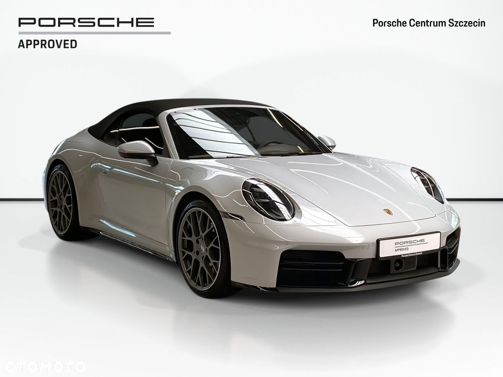Porsche 911 Carrera - 8
