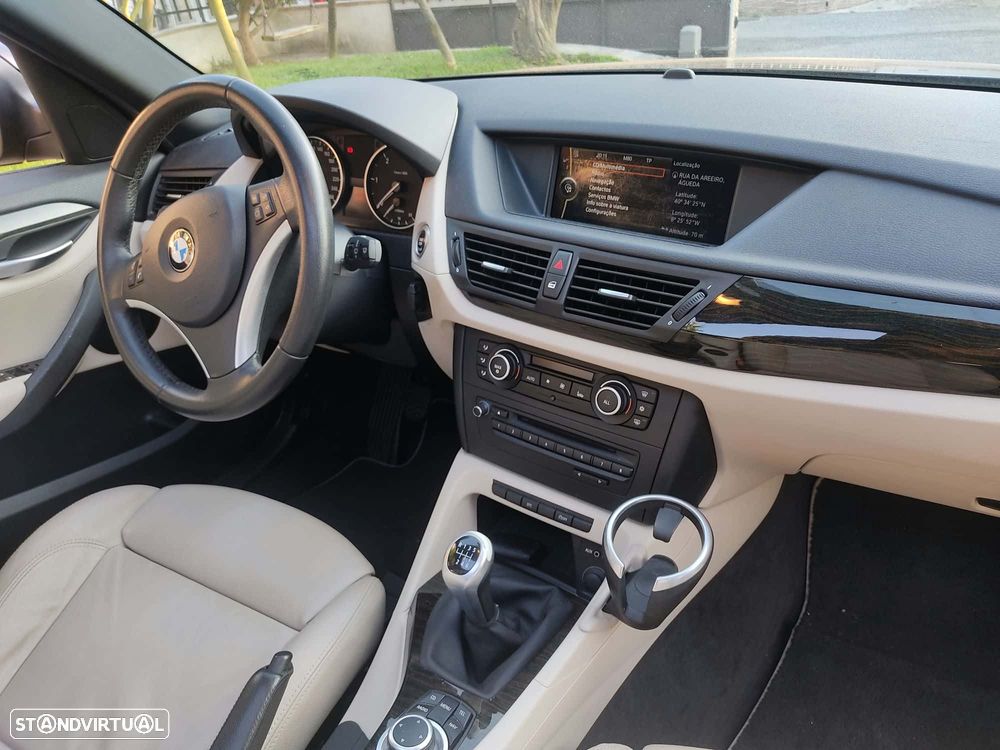 BMW X1 18 d sDrive - 7