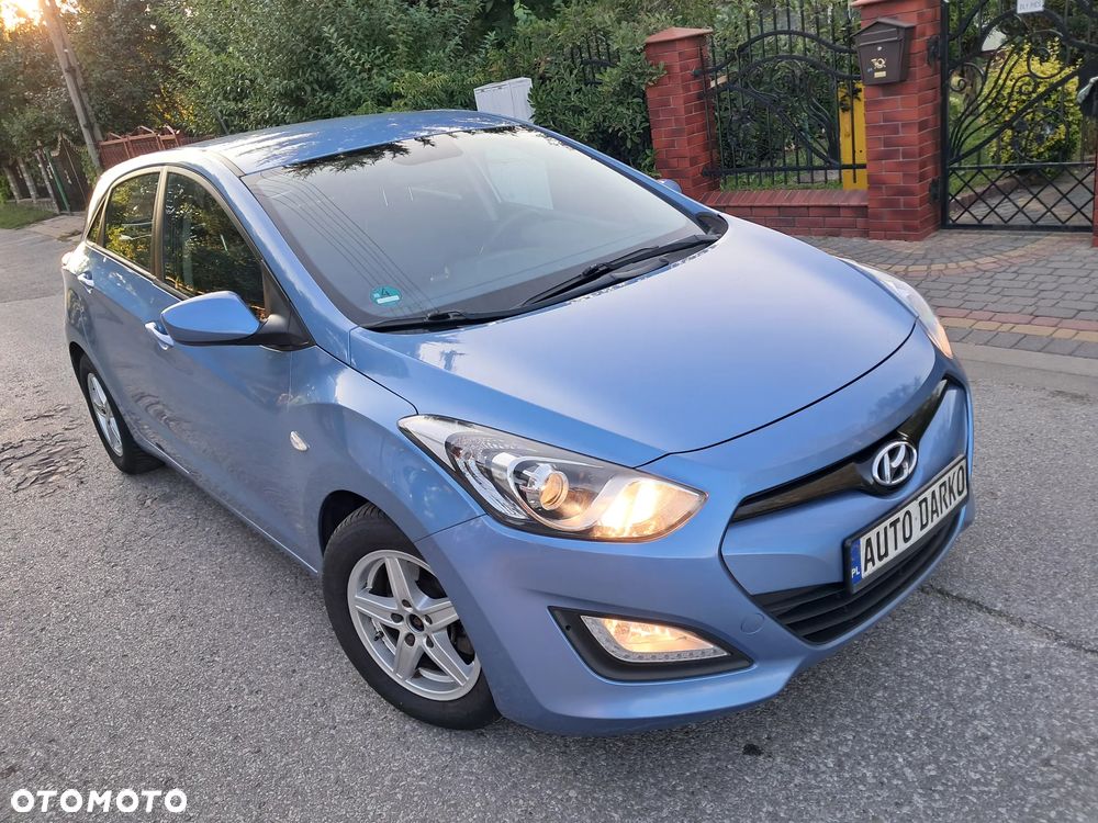 Hyundai i30 1.6 CRDI Trend - 16
