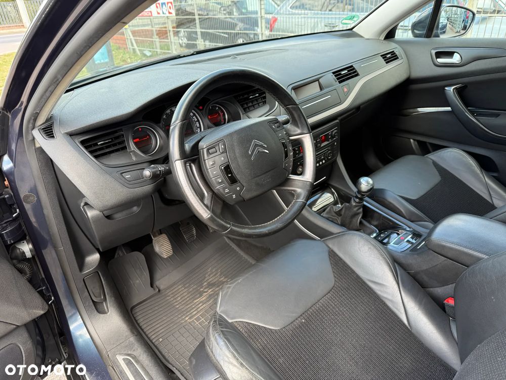 Citroën C5 HDi 135 Exclusive - 11