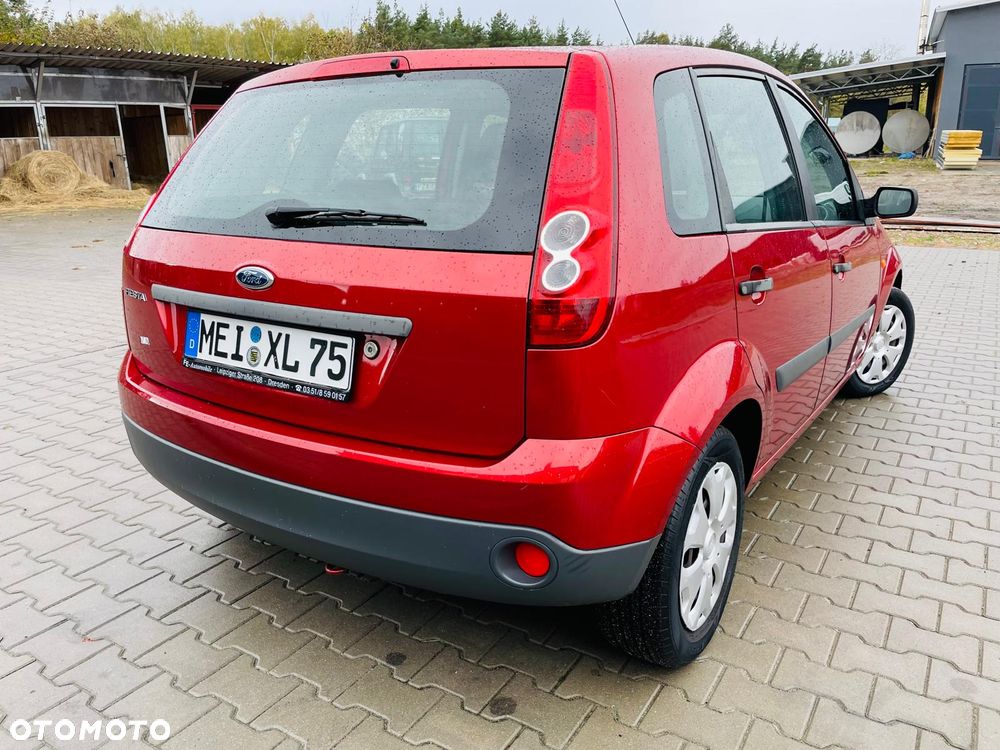 Ford Fiesta 2007 photo 3
