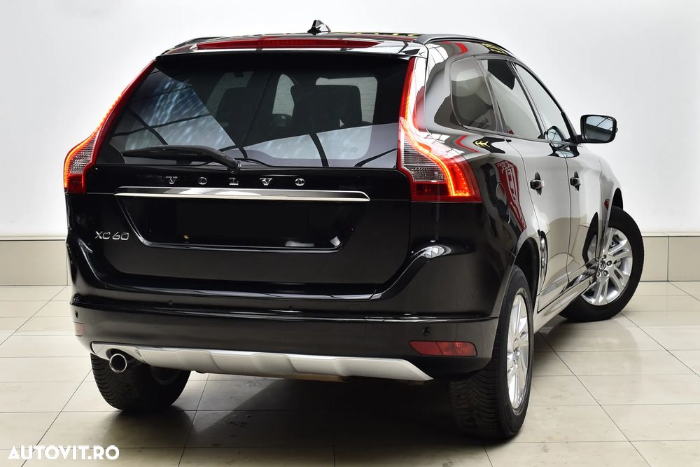 Volvo XC 60 D3 Geartronic Kinetic - 11