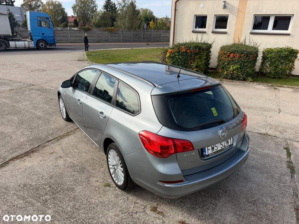 Opel Astra 1.4 Turbo Exklusiv - 15