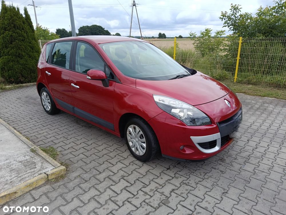 Renault Scenic 1.6 16V 110 Dynamique