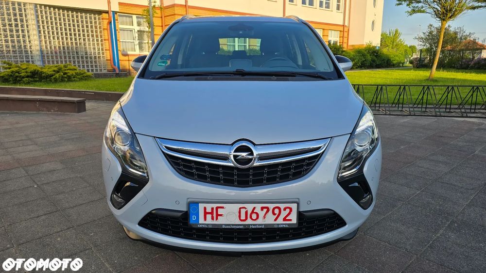 Opel Zafira - 2