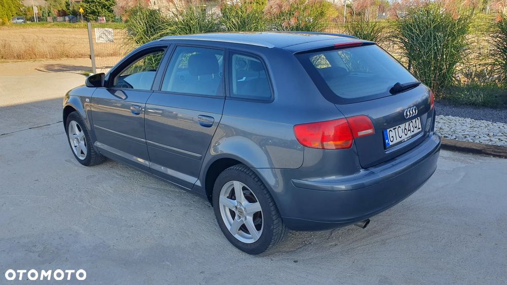 Audi A3 Sportback 1.6 Ambition - 10