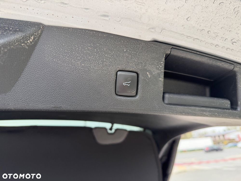 Ford Kuga 1.5 EcoBlue FWD Titanium X - 32