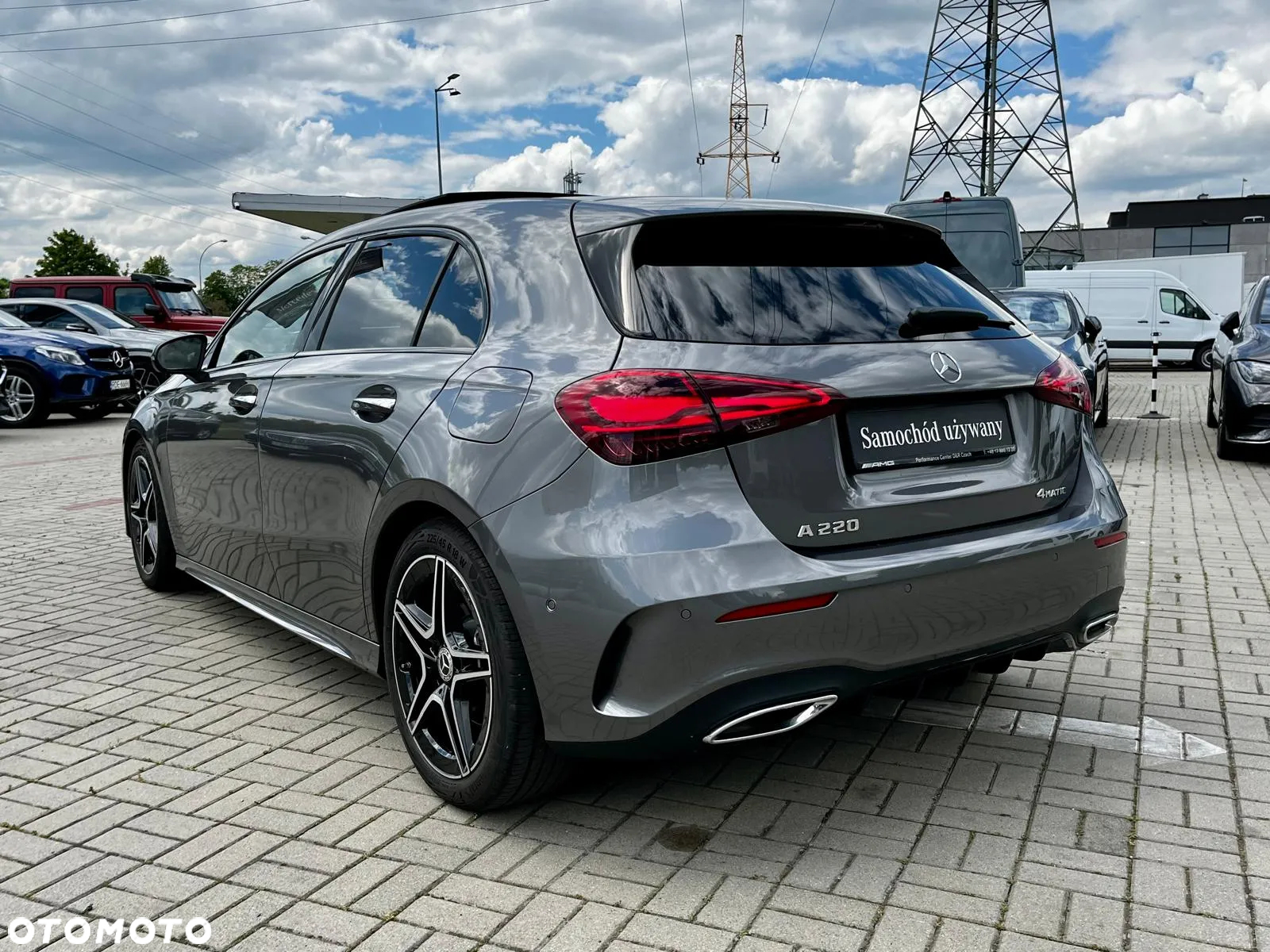 Mercedes-Benz Klasa A 220 4-Matic AMG Line 8G-DCT - 11