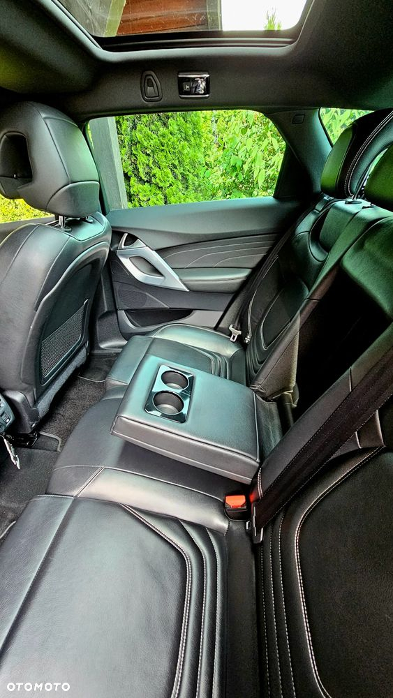 Citroën DS5 2.0 HDi Hybrid4 SoChic MCP - 5