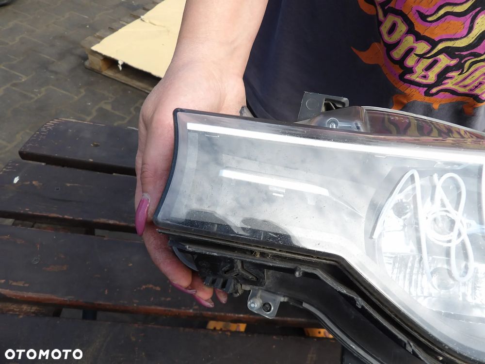 BMW - F30 - LEWA LAMPA PRZEDNIA - UK - 7259539 - 4