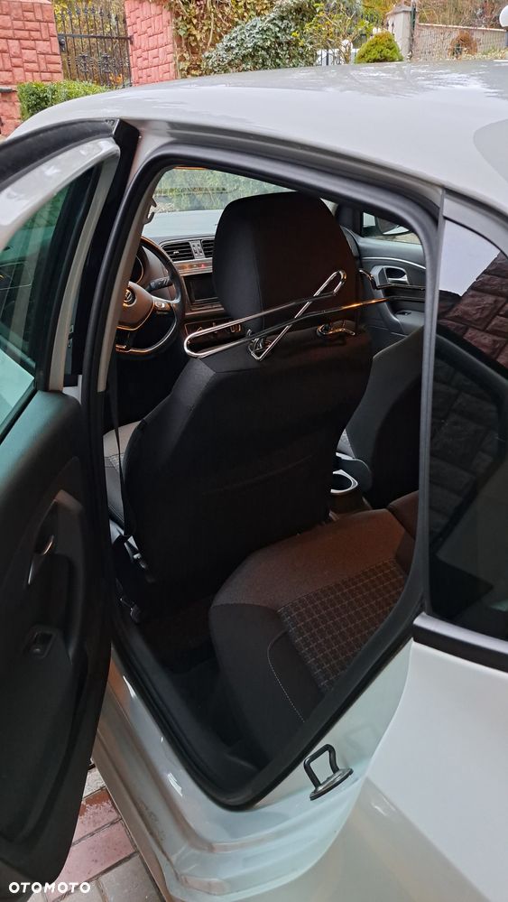 Volkswagen Polo 1.2 TSI BMT Comfortline - 9