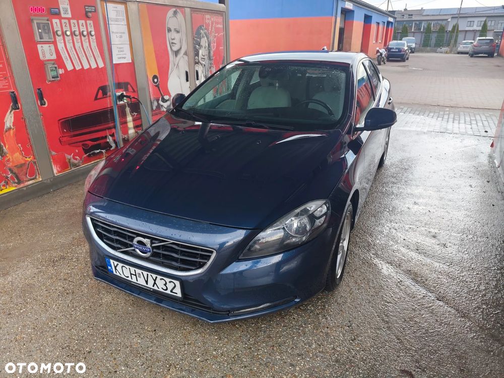 Volvo V40 D4 Momentum - 6