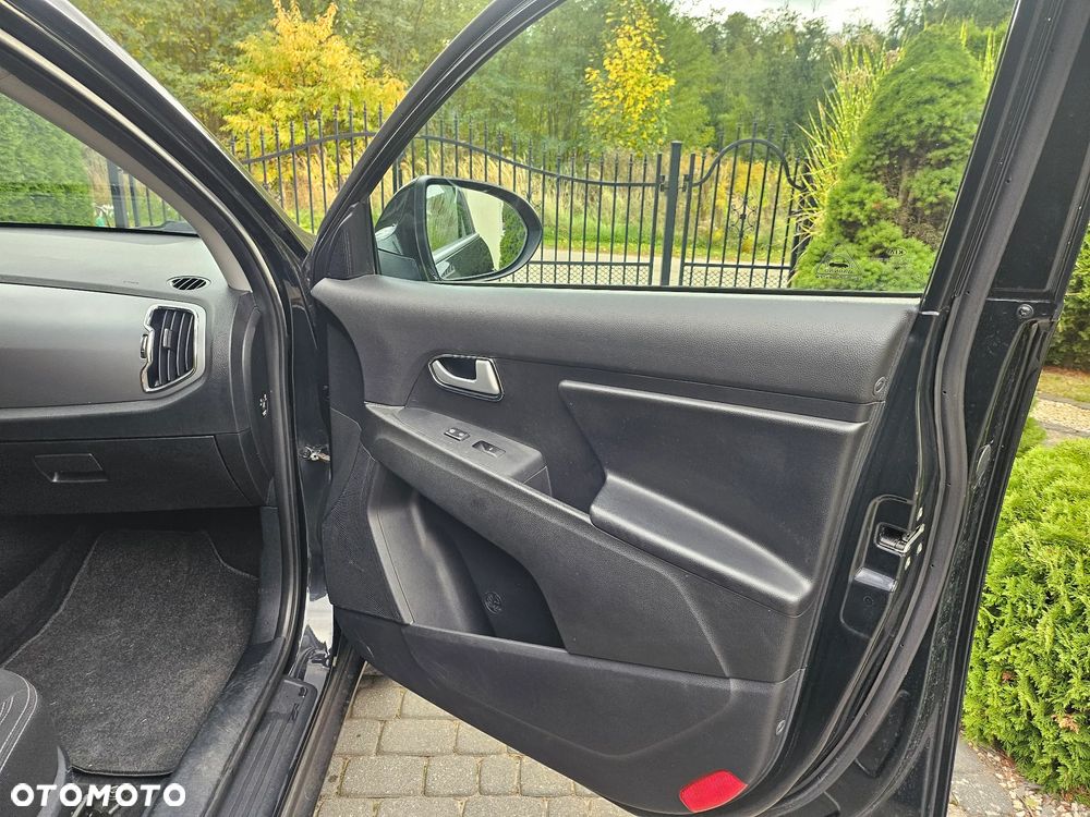 Kia Sportage - 16