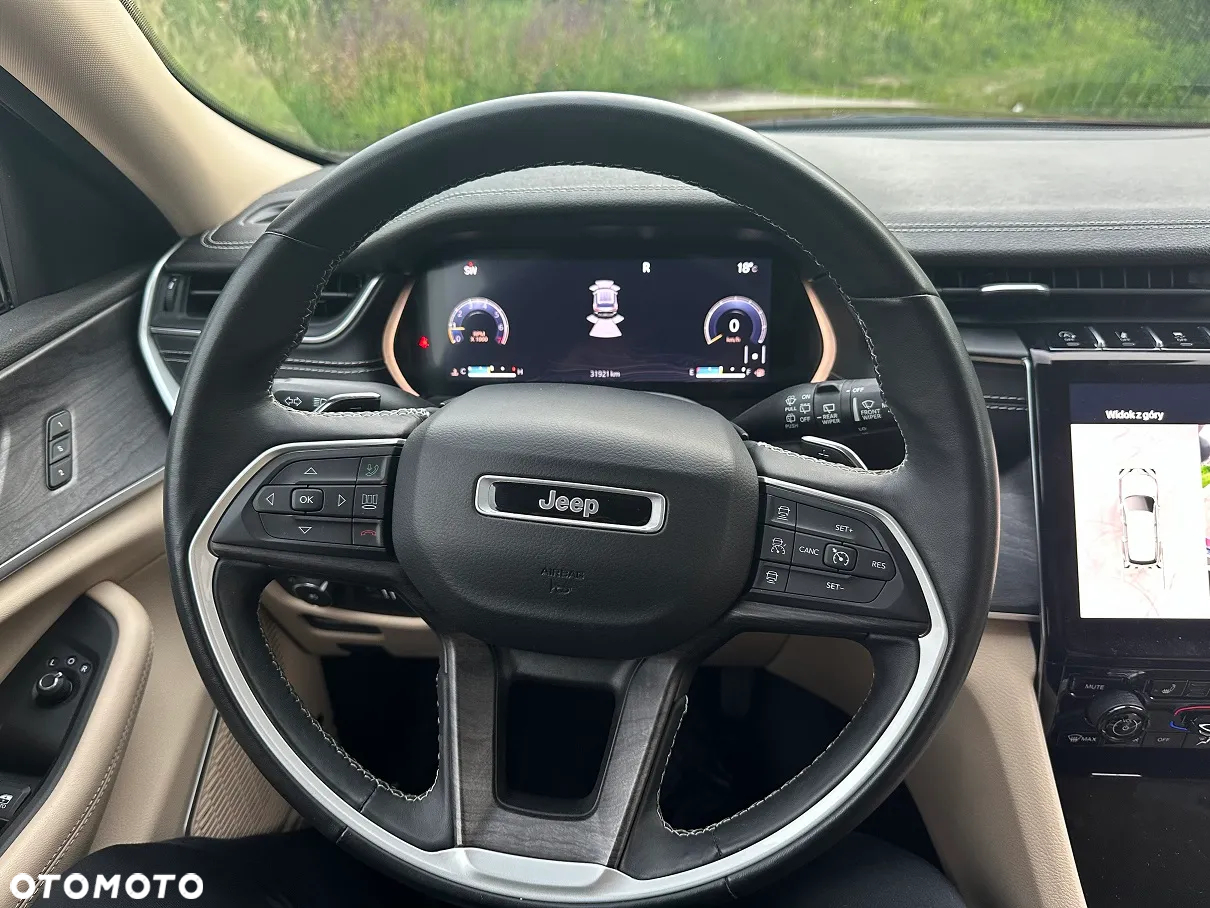 Jeep Grand Cherokee - 3