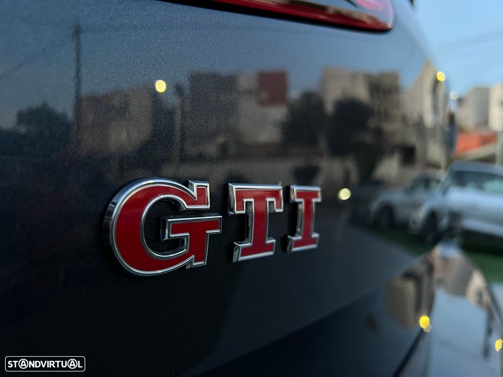 VW Golf 2.0 TSI GTI DSG Performance - 9