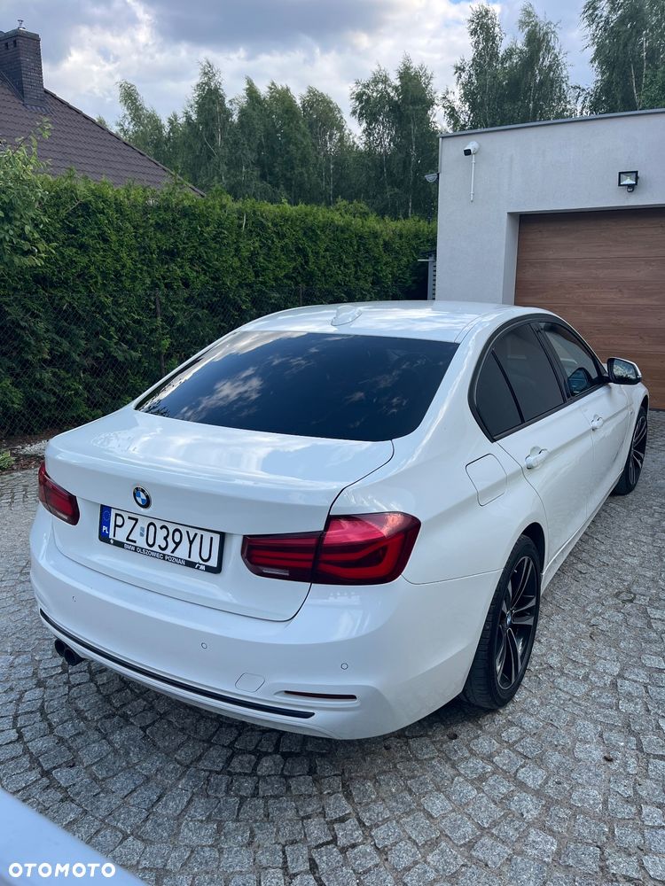BMW Seria 3 320i xDrive Sport Line Shadow sport - 6