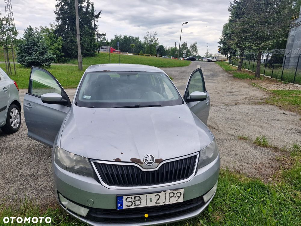 Skoda RAPID 1.6 TDI DPF Active - 20